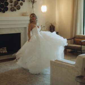 Wedding dress + veil